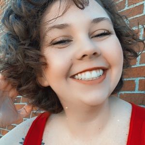 Meet your Posher, Veronica L.